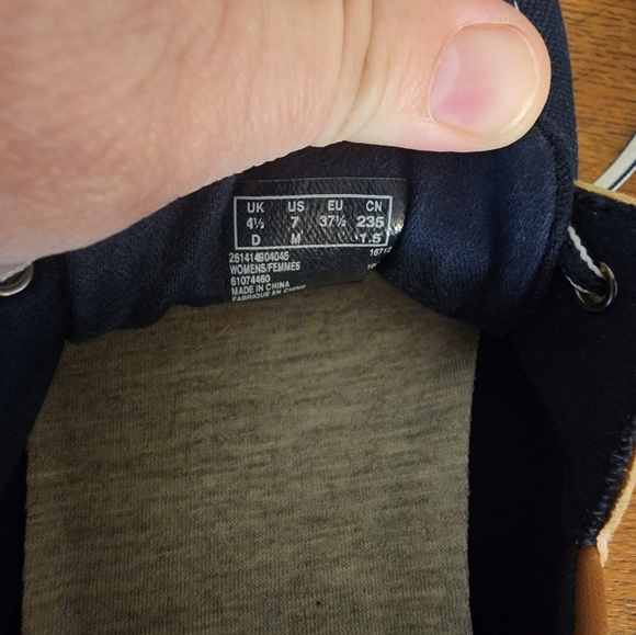 Clark's Cloudsteppers Boat Shoes - Picture 7 of 7